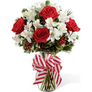 B13-4834 The FTD® Holiday Enchantment Bouquet
