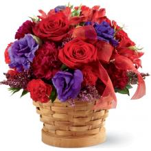 C15-4856 The FTD® Basket of Dreams