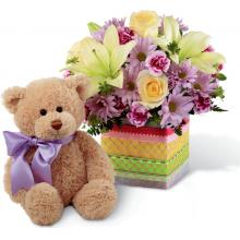 D6-4907 The FTD® Welcome Bear Bouquet