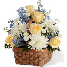S46-4551 The FTD® Heavenly Scented Basket