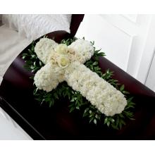 S5-4446 The FTD® Peaceful Memories Casket Spray