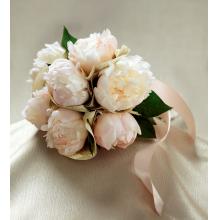 W24-4683 The FTD® Simple Sophistication Bouquet