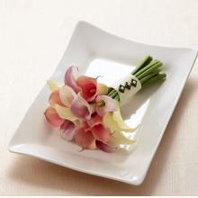W31-4701 The FTD® Calla Lily Promise Bouquet