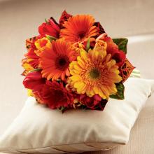 W45-4736 The FTD® Sunglow Bouquet