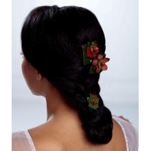 W55-4757 The FTD® Very Berry Hair Décor