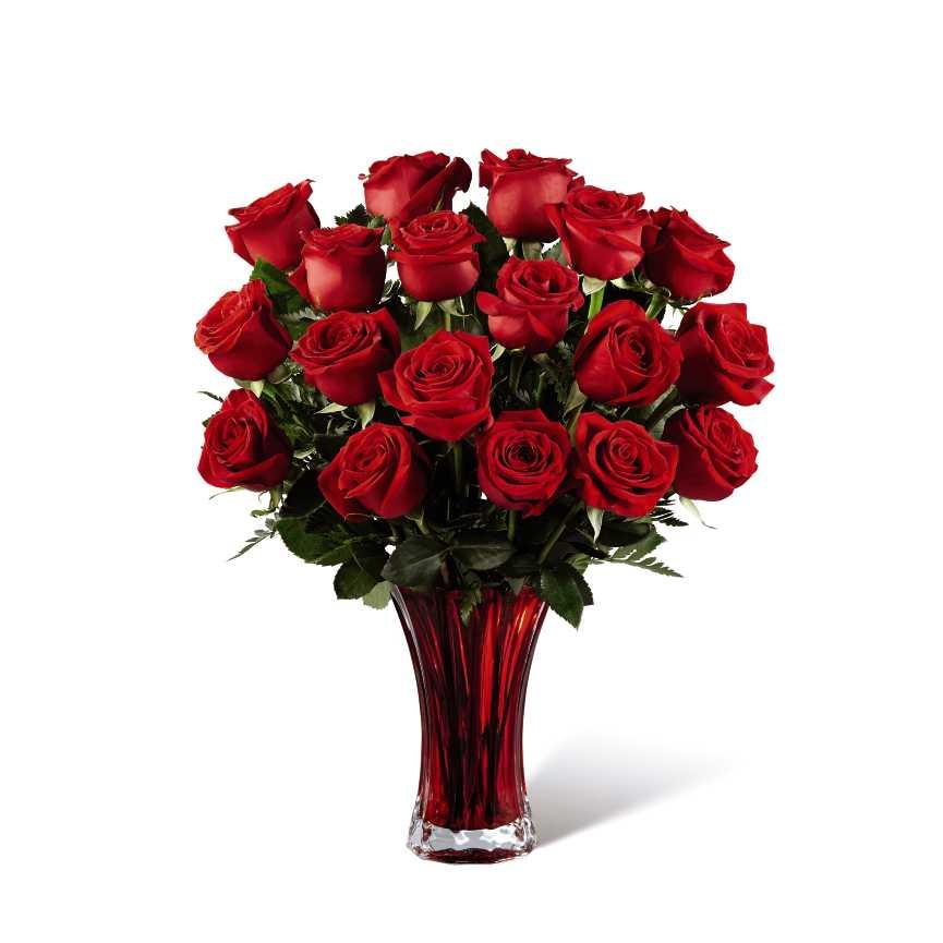 17-V3R Bouquet of red roses in a red vase 