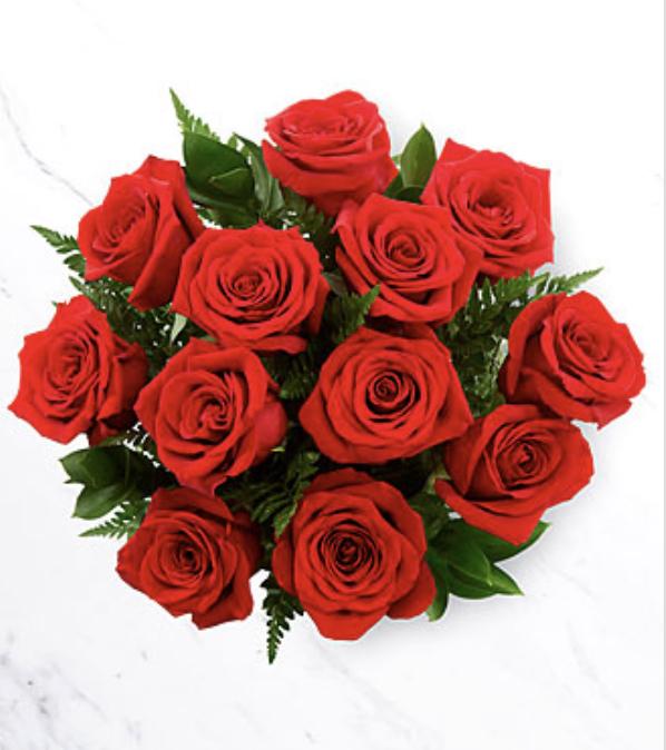 FE81 Valentin's Day Red - 1 dozen roses (no vase). 